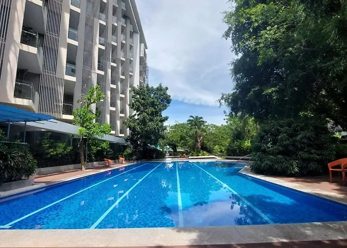 Апарт-отель Type In Tambuli Seaside Living Мактан
